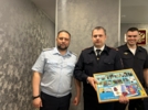 Инспекторов ПДН наградили в Великих Луках - 2025-06-02 16:35:00 - 8