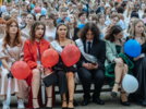 Выпускники Великих Лук отмечают свой праздник - 2025-06-28 21:47:00 - 16