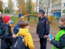 Профилактическую акцию провели сотрудники Госавтоинспекции в Великих Луках - 2025-10-17 11:35:00 - 3