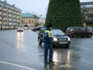 Псковские госавтоинспекторы провели рейд на дорогах города - 2025-12-10 08:35:00 - 6