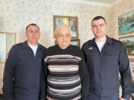 Великолукские полицейские поздравили ветерана ведомства Василия Фомина - 2026-02-28 13:05:00 - 5