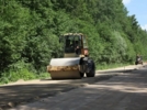 В Порховском районе ремонтируют дорогу Нестрино — Остров - 2026-07-07 13:35:00 - 3