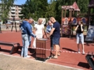 На площади Калинина в Великих Луках появилась игровая зона - 2026-07-17 15:35:00 - 3