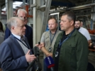 На заводе «АЛЮР» в Великих Луках показали производство губернатору - 2026-08-17 15:35:00 - 4