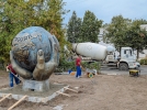 В Великих Луках в сквере на Лизы Чайкиной появился новый арт-объект - 2026-08-18 13:35:00 - 7
