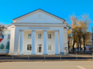 В Великих Луках у Дома молодежи укладывают новый асфальт - 2026-10-19 16:04:00 - 4