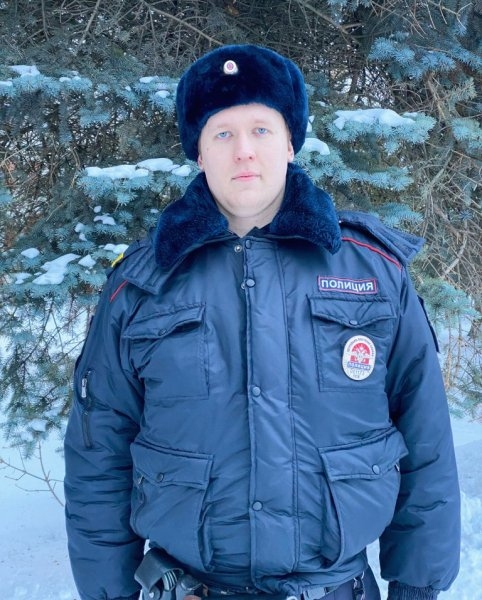 Пскович украл женский манекен с курткой - 2022-12-19 09:35:00 - 2