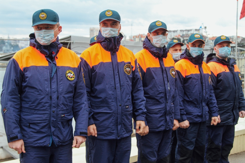 Спасатели МЧС борются за звание лучших водолазов России - 2021-03-07 12:00:00 - 2