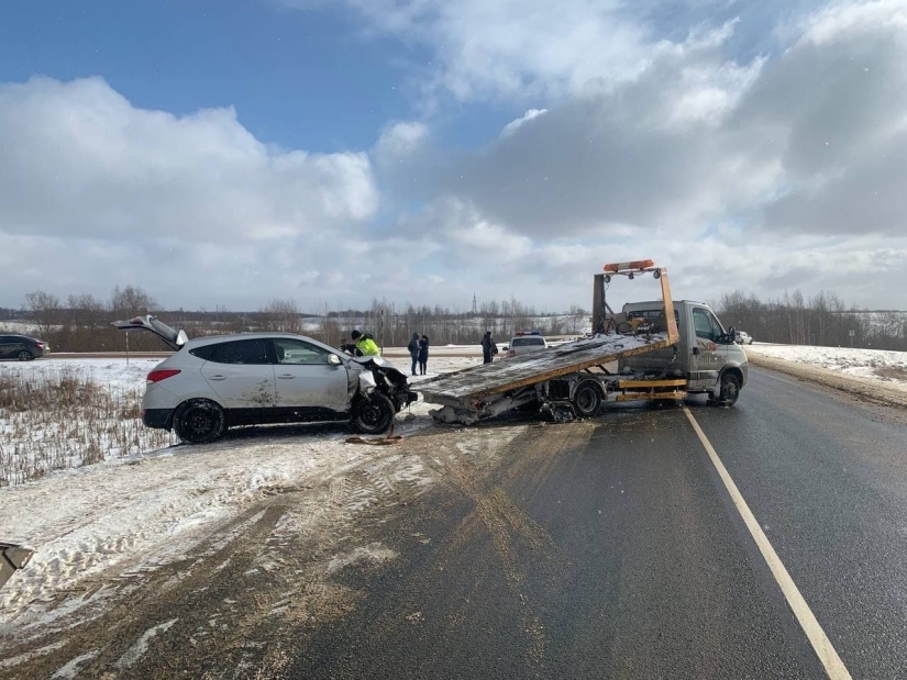 На «Усвятском перекретске» трассы Москва—Балтия за день произошло два ДТП - 2021-03-08 12:46:00 - 3