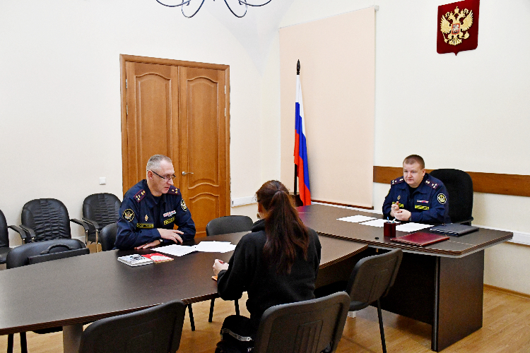 Начальник УФСИН России по Псковской области провел прием граждан - 2024-10-27 09:05:00 - 2