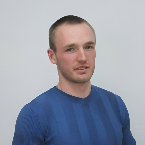 Артем Базанов борется с болезнью, чтобы снова быть с семьей и воспитанниками - 2025-12-25 19:35:00 - 2