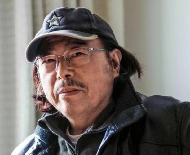 Работы Чжоу Сяобин представлены на выставке в Псковском музее - 2025-12-27 10:05:00 - 2