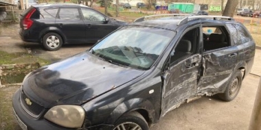 Великолучанин на «Chevrolet» врезался в дорожный знак - 2022-04-28 12:25:41 - 2