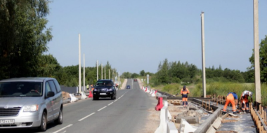 В Псковском районе проводится ремонт тротуаров и устройство освещения - 2023-06-29 12:35:00 - 3