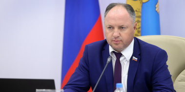 Цены на молоко и борьбу с борщевиком обсудил экономический комитет региона - 2023-06-01 19:05:00 - 2