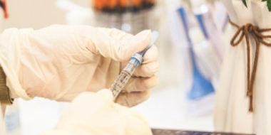 Обязательную вакцинацию некоторых жителей объявили уже четыре региона - 2021-06-17 18:00:00 - 2