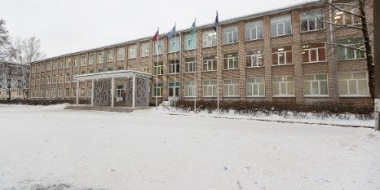 Михаил Ведерников посетил обновленный после ремонта лицей №10 в Пскове - 2022-12-07 18:05:00 - 2