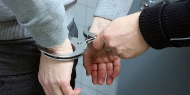 Житель Новосокольнического района задержан полицейскими по подозрению в краже - 2021-08-17 14:04:00 - 2