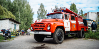 В великолукской пятиэтажке произошел пожар - 2021-06-24 13:36:00 - 2