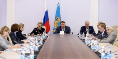 Сроки продажи лекарств в ФАПах обсудили депутаты Псковской области - 2022-12-06 16:35:00 - 2