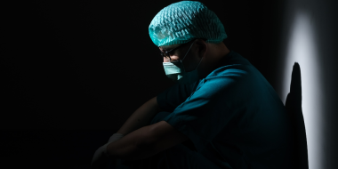 Практикующим медикам хотят запретить оценивать врачебные ошибки коллег - 2023-06-17 20:05:00 - 2