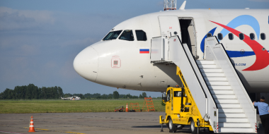 Летать экономом в России стало рекордно дорого - 2023-06-20 18:35:00 - 2