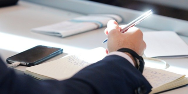 Школьникам хотят разрешить пересдачу ЕГЭ летом - 2023-05-18 18:05:00 - 2