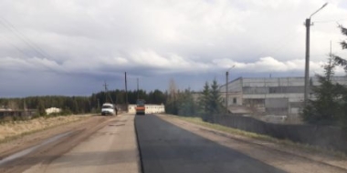 Псковавтодор асфальтирует Обход Струг Красных и автодорогу Новоржев – Кудеверь - 2021-05-10 12:00:00 - 2