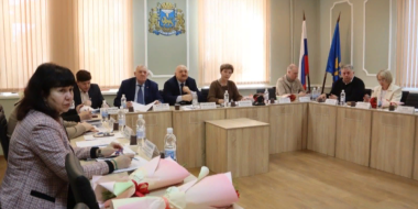 В псковской Думе обсудили работу по исполнению наказов избирателей - 2024-03-09 17:05:00 - 2