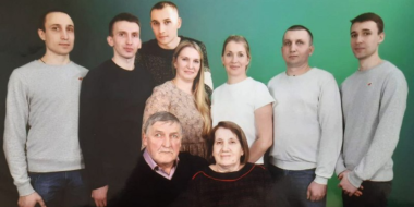 Многодетная семья из Островского района удостоена ордена «Родительская слава» - 2024-04-03 16:35:00 - 2