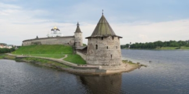 Власьевская башня Псковского кремля переходит на летний режим работы - 2021-06-25 10:56:00 - 2