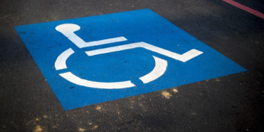 В ГИБДД предупредили об ответственности за парковку на местах для инвалидов - 2023-05-02 15:05:00 - 2