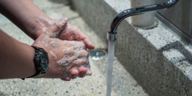 На старте эпидсезона врачи вновь напомнили великолучанам о гигиене - 2022-10-23 10:00:00 - 2