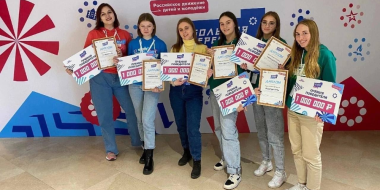 Михаил Ведерников поздравил молодежь региона с Днем российского студенчества - 2023-01-25 15:35:00 - 2