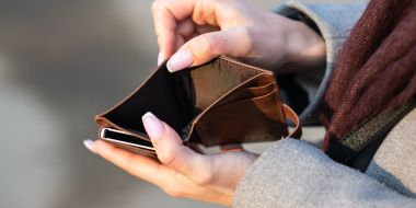 Власти хотят перекрыть источники дохода для «поливающих грязью» Россию - 2023-04-07 18:05:00 - 2