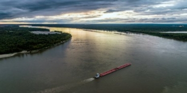 Река Миссисипи поменяла течение из-за урагана - 2021-08-30 12:09:00 - 2