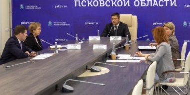 В Пскове обсудили модернизацию образовательных и медучреждений региона - 2022-06-17 08:44:48 - 2