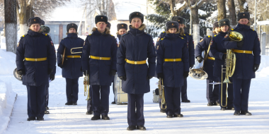 Руководители региона возложили цветы к мемориалу погибшим воинам спецназа - 2023-02-22 15:35:00 - 2
