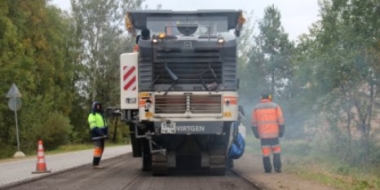 Стартовал ремонт новых участков Гдовской трассы - 2021-09-30 11:38:00 - 2
