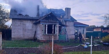 В Новом Изборске на пожаре погибла женщина - 2022-10-17 13:35:00 - 2