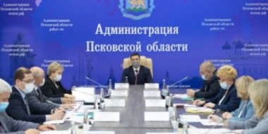 Губернатор провел заседание рабочей группы по восстановлению рынка труда - 2021-05-28 09:13:00 - 2