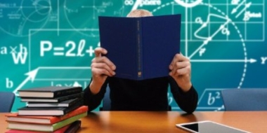Губернатор поздравил молодежь региона с Днем российского студенчества - 2022-01-25 12:35:00 - 2