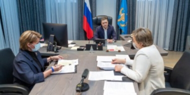 Итоги дистанционки и эпидобстановку обсудили в администрации Псковской области - 2021-12-14 08:35:00 - 2