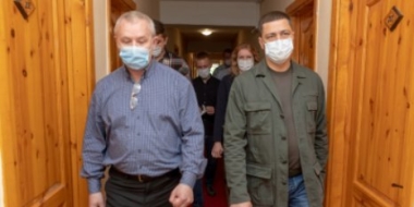 Михаил Ведерников обсудил со специалистами дальнейшую судьбу гостиницы «Дружба» - 2021-06-06 14:00:00 - 2