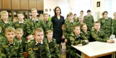 Великолукские полицейские встретились с кадетами - 2021-10-26 10:05:00 - 2