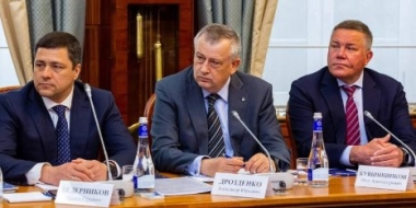 Михаил Ведерников назвал саботажем работу международных пунктов пропуска - 2022-06-22 13:35:00 - 2