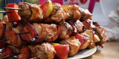 Шашлык в России подорожал на 600 рублей - 2022-04-28 19:31:00 - 2