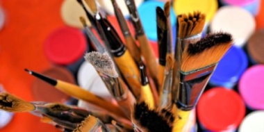 Великолучан приглашают к участию в конкурсе рисунков «Сад памяти глазами детей» - 2022-05-16 17:05:00 - 2