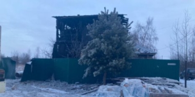 На улице Продольной в Великих Луках произошел пожар - 2021-12-21 12:35:00 - 2
