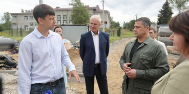Наталья Федорова и Михаил Ведерников обсудили развитие Псковского района - 2023-08-21 15:05:00 - 2